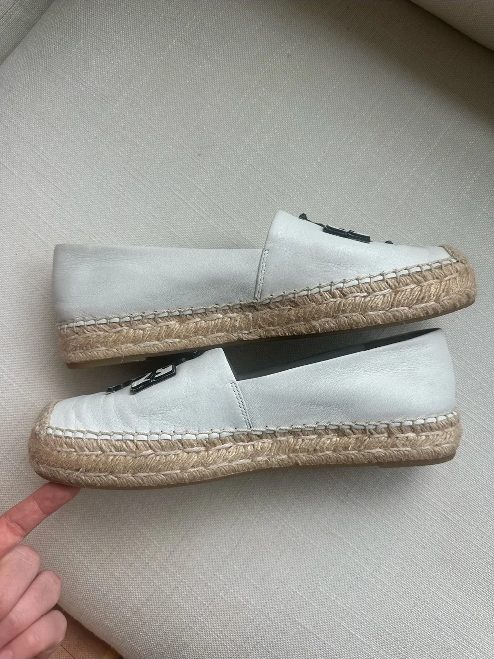 Tory Burch White Leather Espadrille Flats Double T Logo 9.5